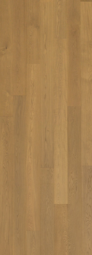 A picture of Naples hardwood from the Wildwood Nature collection. The hardwood is a light beige-caramel colour and there are little to no knots or minor variations in the hardwood, due to the high grade of wood.