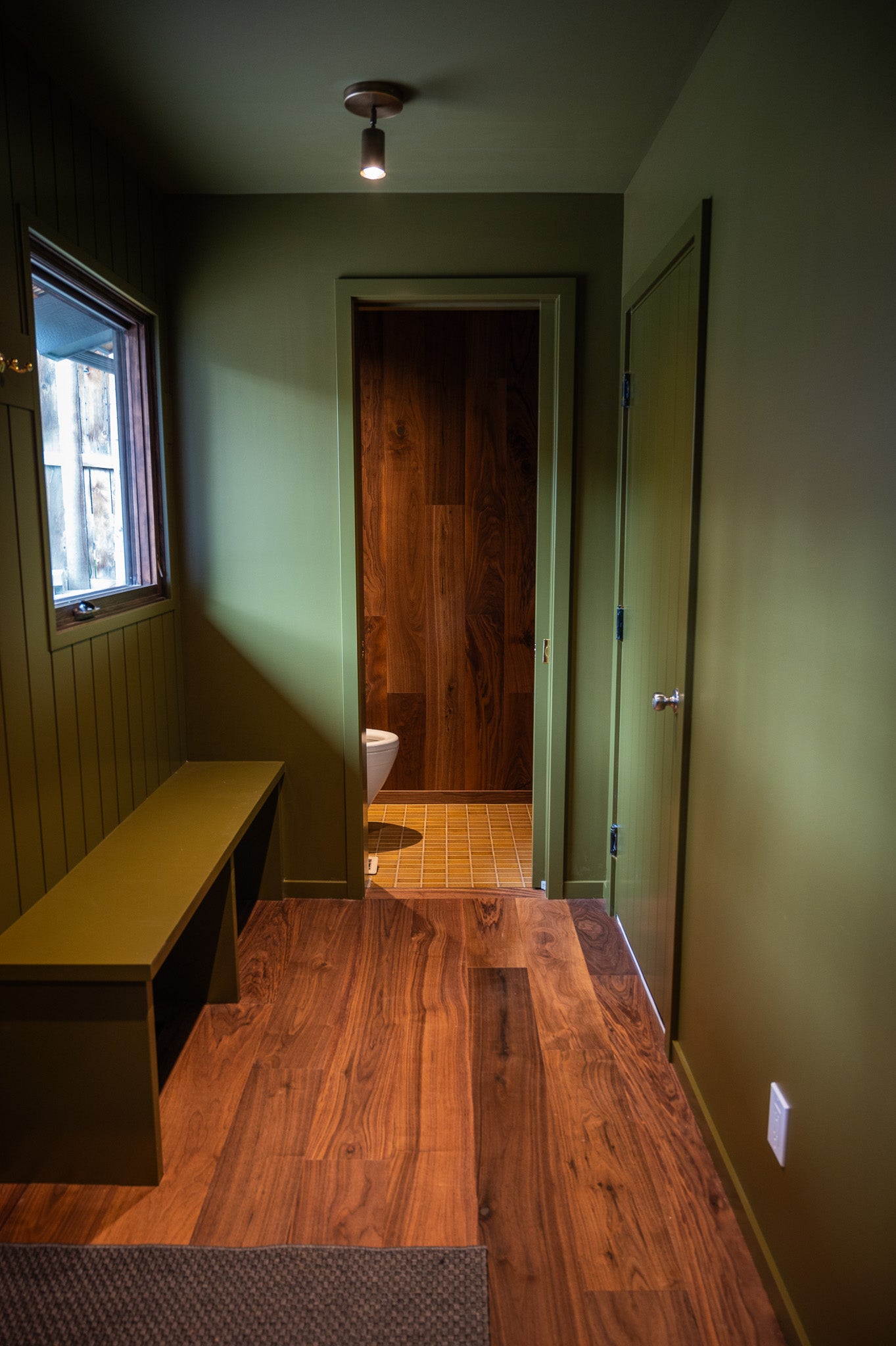 Wildwood Nature- Walnut Natural