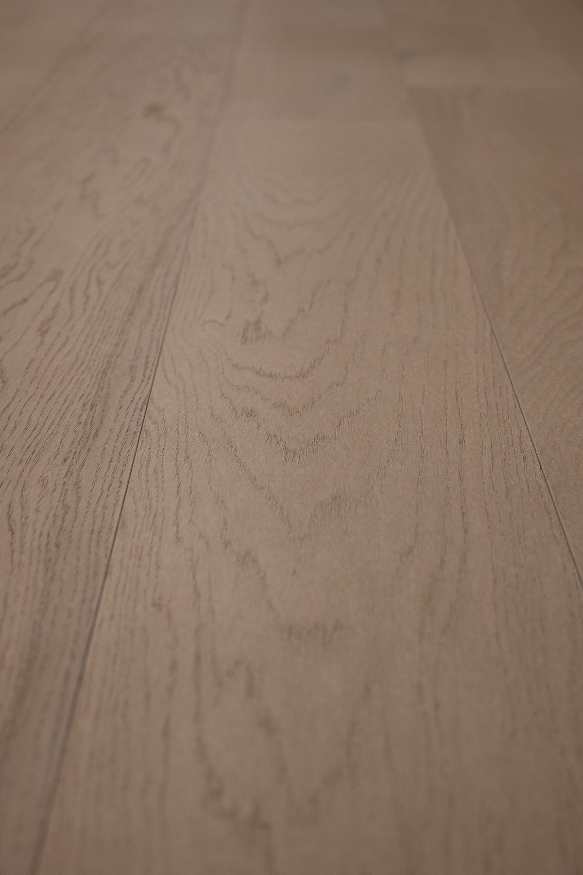 A photo of the Wildwood Grande floor in the colour Granada.