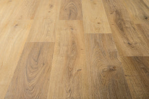 A picture showing the colour and details of the MBA 2.5 mm gluedown vinyl flooring called Warsaw.