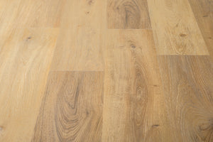 A picture showing the colour and details of the MBA 2.5 mm gluedown vinyl flooring called Warsaw.