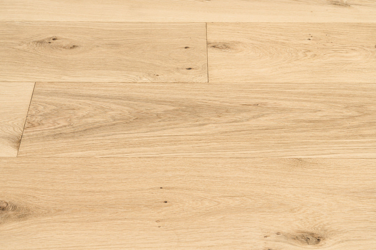 A photo of the Wildwood Grande floor in the colour Arvand.