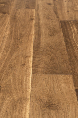 A photo of the Wildwood Grande floor in the colour Pisa.