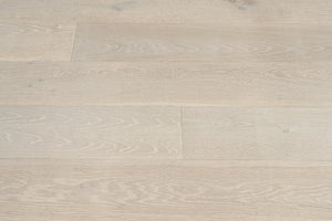 A photo of the Wildwood Grande floor in the colour Ronda.