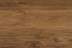 A photo of the Wildwood Grande floor in the colour Rosenheim.